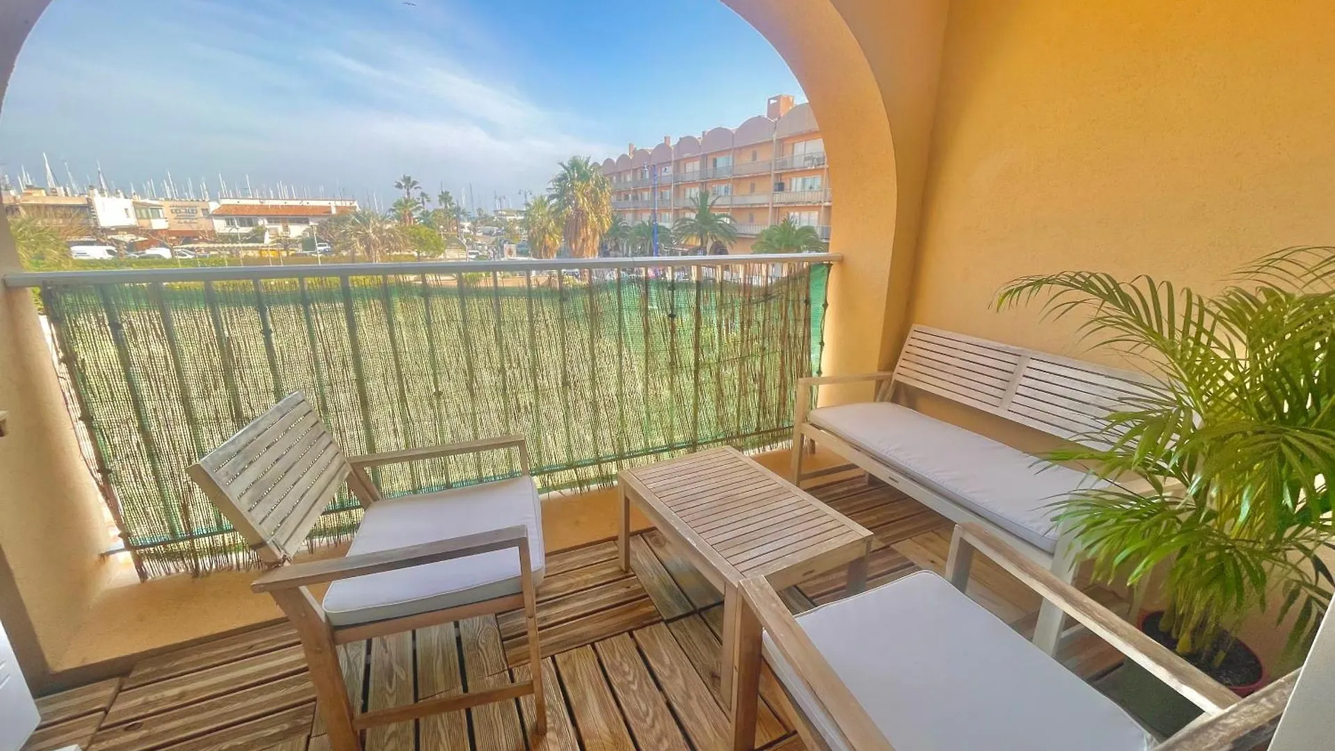 Appartement Cote Mer Hyeres France